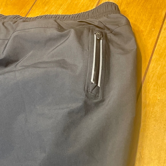 Road Runner Gore Tex Pants Size Large Color Black Waterproof Rain Running - Picture 8 of 16